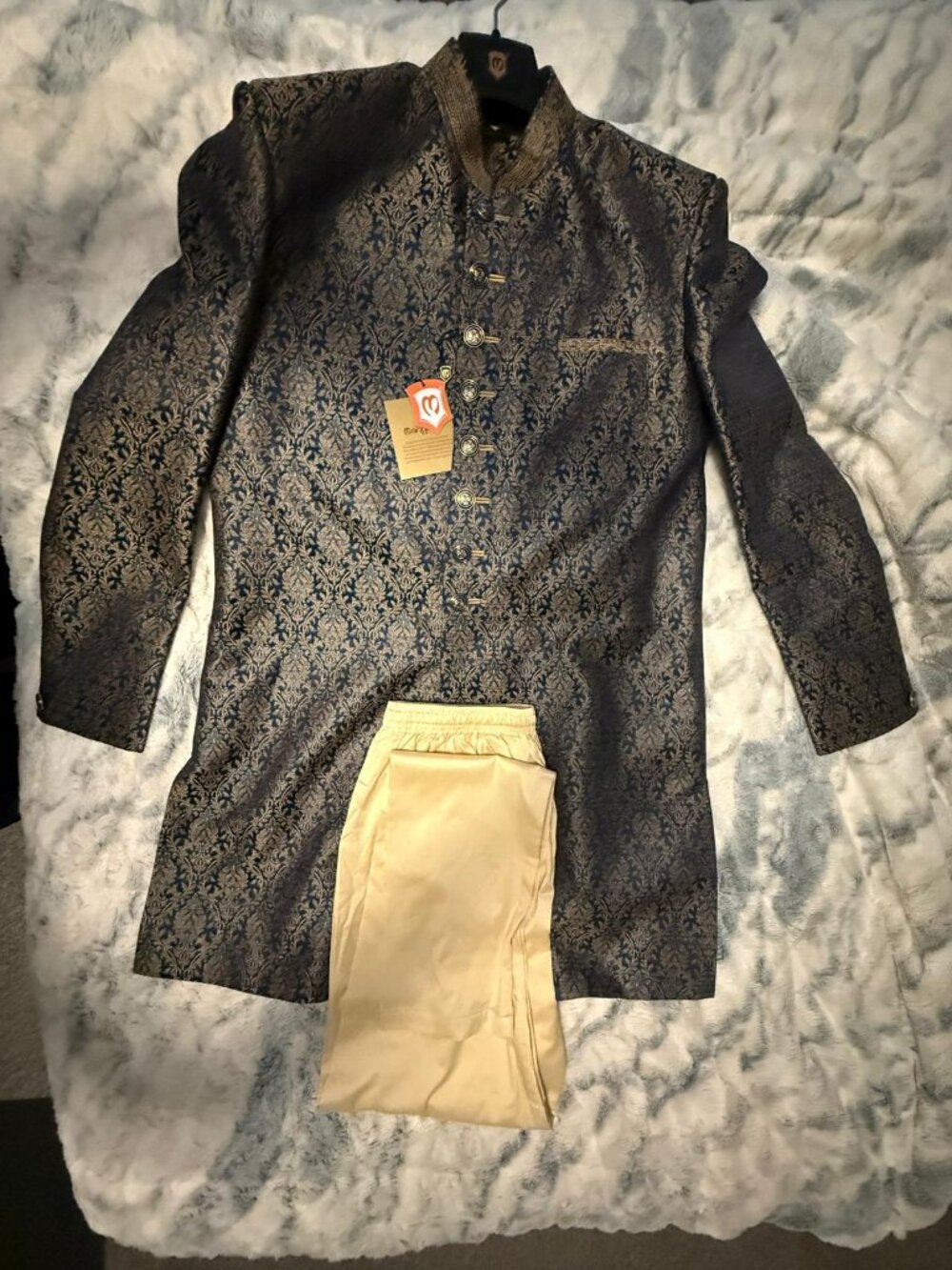 Indo Western Kurta , Manyavar Brand, XL 105 CM , Navy Blue